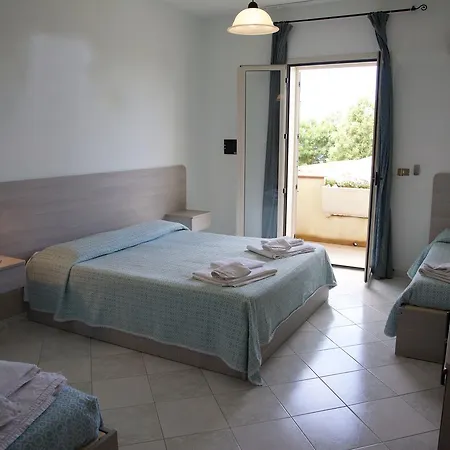 Hotel Club Costa Smeralda 3*