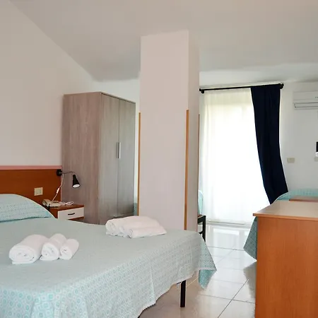 Hotel Club Costa Smeralda 3*