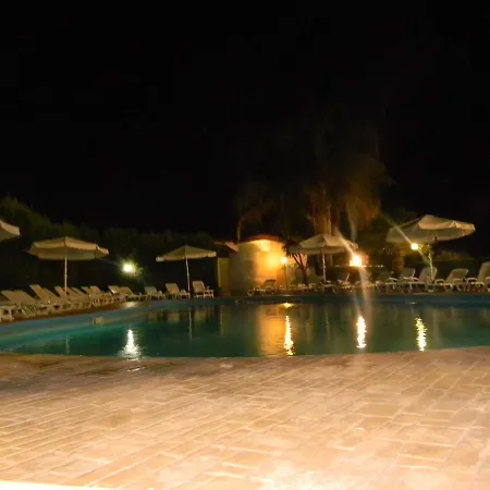 Szálloda Club Costa Smeralda Capo Vaticano